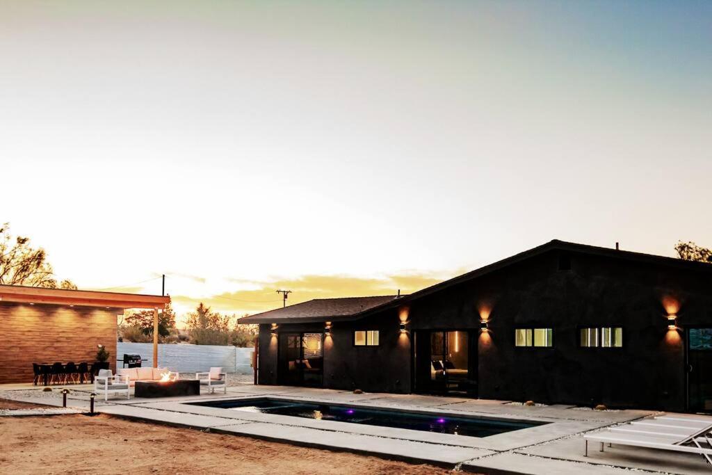 Luxury Retreat Villa Joshua Tree Exterior photo
